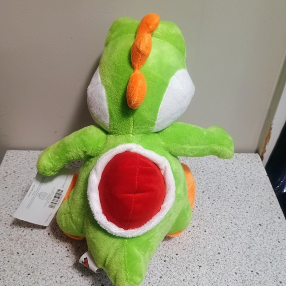 Nintendo Super Mario Yoshi Plush Toy - Picture 5 of 10